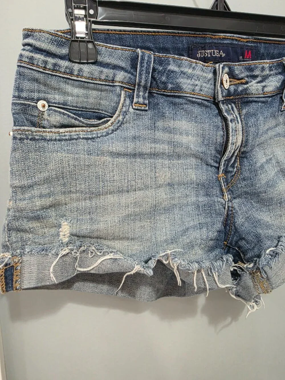 Just USA Light Wash Distressed Cutoff Jean Shorts – Size M – Raw Hem‎